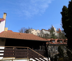 Jaro zavítalo do podhradí