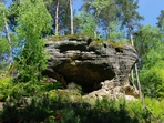 Za pískovcovým fenoménem Českého ráje: Archeologie Příhrazských skal. Za pískovcovým fenoménem Českého ráje: Archeologie Příhrazských skal, srpen
