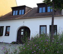 Tady bude stát Dům přírody Bílých Karpat Tady bude stát Dům přírody Bílých Karpat