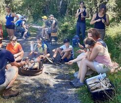 Vycházka přírodními rezervacemi k výročí založení 15 let CHKO Vycházka přírodními rezervacemi k výročí založení 15 let CHKO