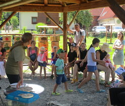 11.8.2020 URSIK čte dětem