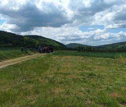 Terénní praxe Scholy Humanitas 2025 - Cesta do minulosti, Skryje